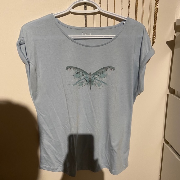 graphic tee - Picture 2 of 4